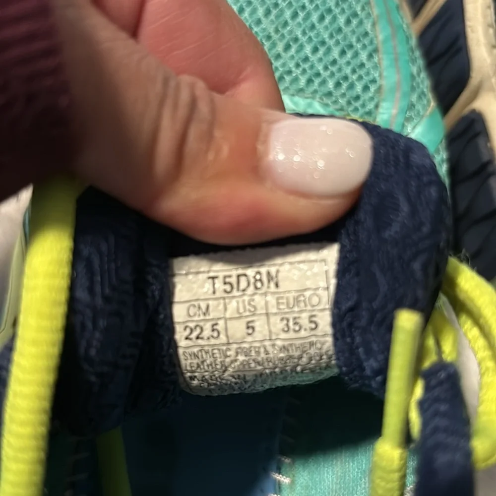 ASICS sneakers - Picture 5 of 6